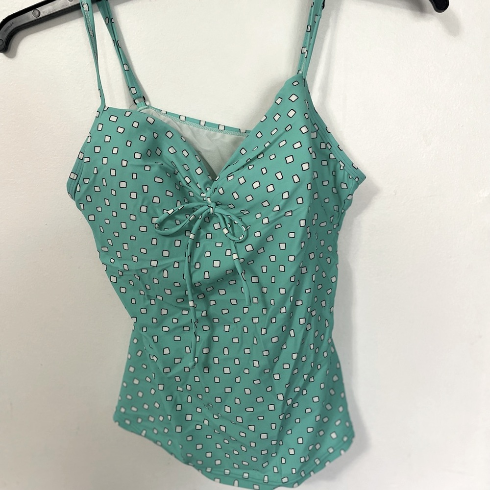 Croft & Barrow Tankini Swimsuit Top M size 8 Teal White